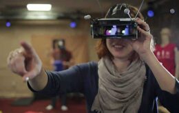 Microsoft quer que as pessoas usem a realidade virtual em conjunto