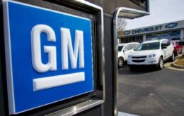 GM anuncia que também está investindo em carros autônomos
