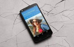 Motorola lança celular com tela ‘inquebrável’ no Brasil por R$ 3.150