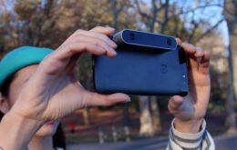 Dispositivo transforma smartphone em câmera que filma em 3D