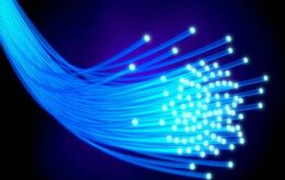 Cientistas criam técnica capaz de transmitir 661 Tbps em uma única fibra óptica