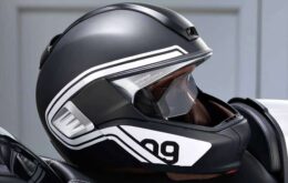 Capacete da BMW projeta informações na viseira