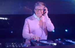 Bill Gates ‘ataca de DJ’ na TV americana para promover caridade