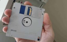 Modificação dá origem ao primeiro disquete de 128 GB da história