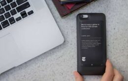 Capinha transforma traseira de iPhones em segunda tela