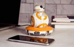 Robô do BB-8 agora expressa emoções quando assiste filme de Star Wars