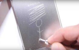 Metal Alkaleido? Teste revela que Xperia XZ tem mais plástico do que você pensa