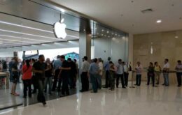 Fila para comprar iPhone 7 no Brasil dura uma hora e meia