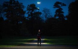 Drones ganham uma nova função: iluminar ruas