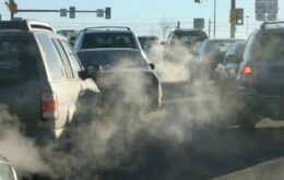 Mais um país planeja banir carros a gasolina e diesel