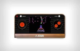 Atari portátil vem com 50 games clássicos na memória e pode ser ligado à TV