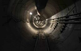 Musk exibe primeiras imagens do túnel que promete ‘acabar com congestionamento’