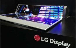 Conheça a nova tela flexível transparente de 77 polegadas da LG