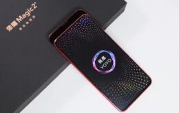 Novo celular da Huawei tem seis câmeras: três na frente e três atrás