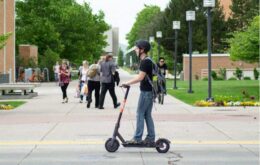 Ford compra startup de patinetes elétricos para expandir atuação além de carros