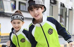 Escolas chinesas usam uniforme com chip para monitorar alunos