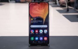 Samsung Galaxy A50 chega com leitor de digitais na tela e câmera tripla