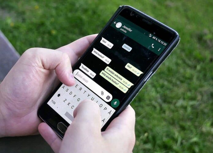 WhatsApp saiu do ar por conta de tragédia em Suzano? Não caia nessa