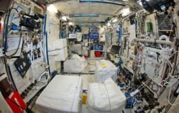 Estação Espacial Internacional: um local propício para a proliferação de germes