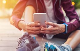 Apps fitness: veja os riscos de usar o celular como personal trainer