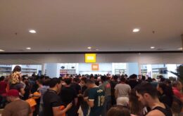 Inauguração da primeira loja oficial da Xiaomi no Brasil atrai milhares de pessoas