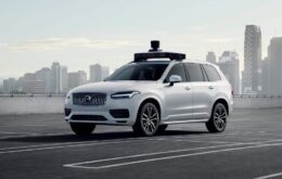 Uber e Volvo apresentam carro autônomo