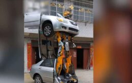 Chinês cria seu próprio Transformer