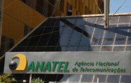 Anatel desativa 25 antenas clandestinas de rádio em São Paulo