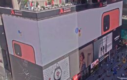 Pixel 4 na cor ‘Coral’ aparece em anúncio na Times Square