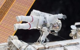 Primeira caminhada espacial totalmente feminina aconteceu hoje