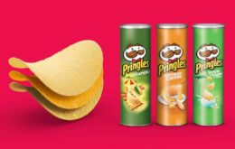 Pringles desenvolve headset gamer que alimenta jogador com batatas