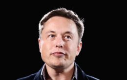 Elon Musk diz que concorrente da SpaceX é ‘desperdício de dinheiro’