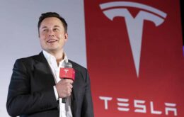 Autopilot da Tesla dará ‘salto quântico’ após reformulação, diz Musk