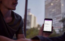 Nubank libera pagamentos de Uber e iFood com cartão de débito