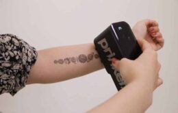 CES 2020: Máquina ‘imprime’ tatuagens na pele em poucos segundos