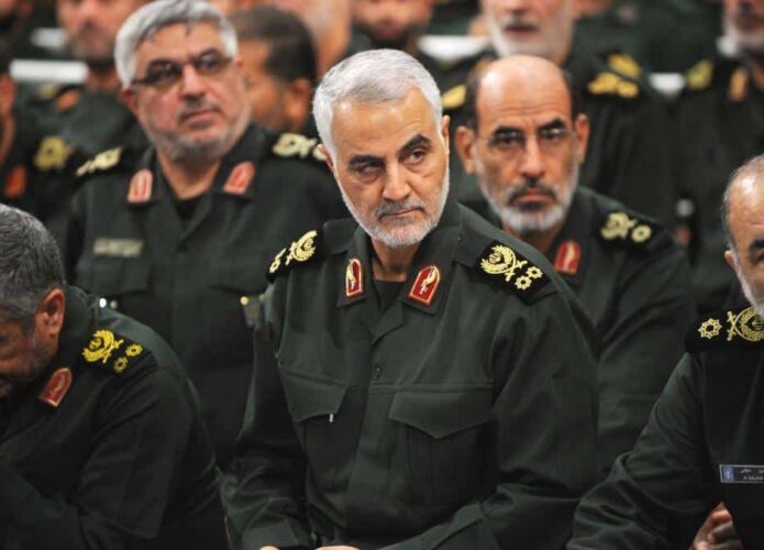 Instagram remove contas de apoiadores de general iraniano