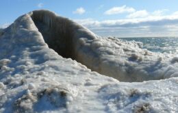 Vulcões de gelo são encontrados em Michigan, nos Estados Unidos