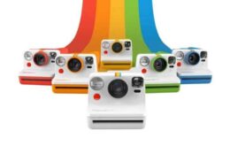 Marca lança linha de câmeras instantâneas com timer para selfies