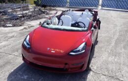 ‘Dependência do piloto automático’ culpada por acidente com Tesla