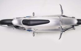 Moto futurista é feita com peças impressas em 3D