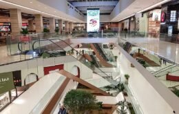 Shoppings na cidade de SP só poderão reabrir com 20% da capacidade