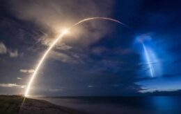 SpaceX faz novo lançamento de satélites Starlink