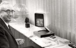 Primeira videochamada comercial completa 50 anos
