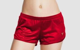 Tesla anuncia um novo produto: shorts