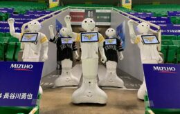 Time de baseball japonês vai usar robôs para animar as partidas