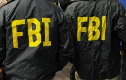 FBI usa dados de empresa de viagens para vigilância mundial