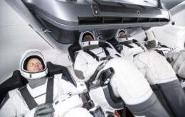 Missão Crew-1, da SpaceX, leva 4 astronautas à Estação Internacional Espacial