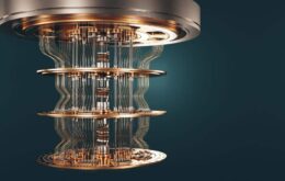 Radiação causa erros em cálculos de computadores quânticos, dizem cientistas
