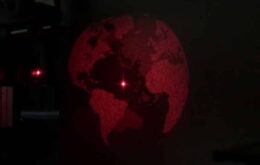 Filme holográfico mostra a rotação da Terra
