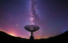 Busca em 10 milhões de estrelas não encontra sinais alienígenas